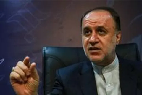 اقتصاد لیبرالی ارزش‌ها را هدف قرار داده است/ مدارس قرآنی احیا شوند