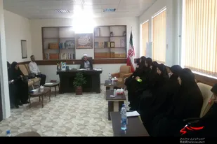 دیدار بانوان بسیجی با امام جمعه ملایر
