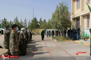 حضور کاروان نمادین دفاع مقدس در دبیرستان دخترانه شهید مقدسی شهرستان دامغان