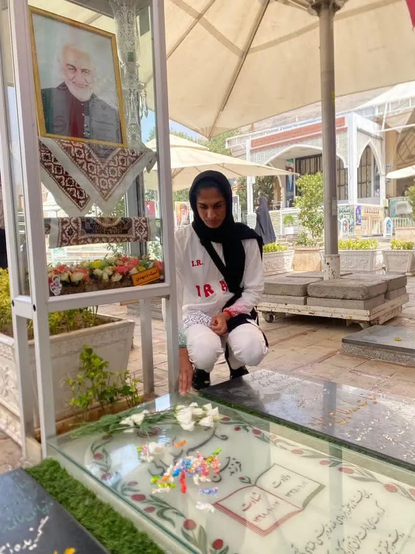 ادای احترام به سردار دلها