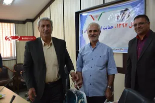 تقدير از كارمندان نمونه مجموعه معاونت استانداری وفرمانداري شاهرود+ تصاویر