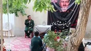 یادواره خانگی شهید علی غیاث&zwnj;آبادی و دیدار نوجوانان با خانواده شهید در فراهان
