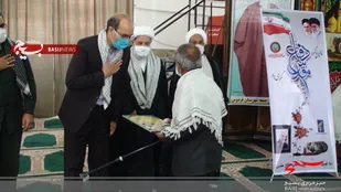 تجلیل از ایثارگران و رزمندگان هشت سال دفاع مقدس در فردوس