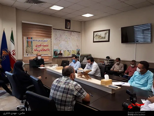 ساخت و نوسازی 15 واحد مسکونی و توزیع 57 هزار بسته کمک های مومنانه بین نیازمندان