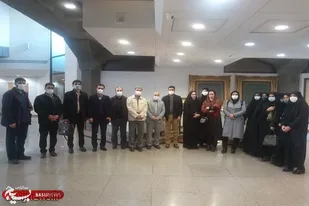بازدید نویسندگان و پژوهشگران ادبیات و تاریخ دفاع مقدس استان همدان از کتابخانه ملی