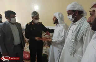 دیدار فرمانده سپاه امام سجاد (ع) با خانواده شهیدابراهیم نژاد دربخش لیردف جاسک