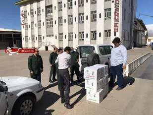 اهدا ۵۰ بسته معیشتی به کارگران فصلی شاهرود و بسطام+تصاویر