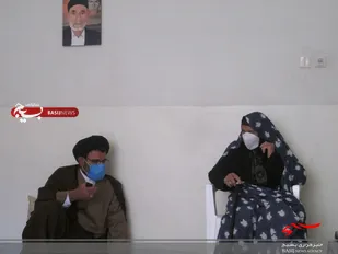 دیدار با خانواده معظم  شهداء در بن