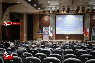 شهرداران، دهیاران و اعضای شورا&zwnj;های اسلامی شهر و روستا&zwnj;ها فرماندهان جهاد تبیین