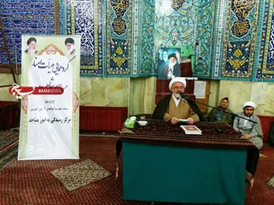 محوریت همه امور باید با مساجد باشد