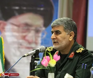 سیره شهدا برای دانش آموزان تبیین شود