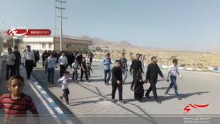 همایش بزرگ پیاده روی خانوادگی در روستای دزج دهاقان
