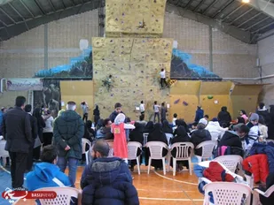 فرادنبه میزبان مسابقات سنگ نوردی استان