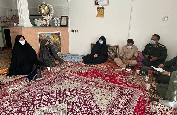 دیدار با مادرشهید «حسین مشهدی کرمی» در قالب اجرای طرح معینه