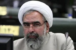 دست&zwnj;اندرکاران برجام و شخص هاشمی که به مردم وعده دادند و الان توان تحقق آنها را ندارند، باید شرمنده شوند