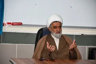 فرهنگیان عشایر باید پل ارتباطی بین جامعه عشایری و مسئولان باشند