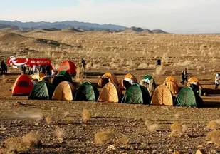 تشکیل ۱۰ کمیته اجرایی برای استقبال از گردشگران نوروزی/ ۱۲۴ هزار گردشگر در نوروز ۹۶ از آران و بیدگل دیدن کردند