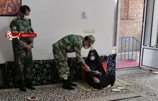 دیدار فرمانده قرارگاه عملیاتی لشکر ۵۸ تکاور شاهرود با خانواده شهدا
