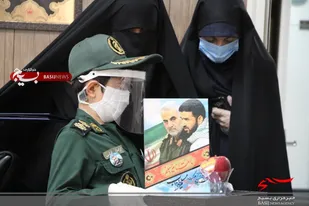 دیدار فرزند شهید مسلم خیزاب با مدافعان سلامت و کادر درمان بیمارستان شهید صدوقی اصفهان