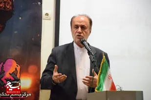 خانواده، خط مقدم جنگ شناختی و فرهنگی دشمن است