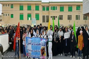 تجمع مدافعان حریم خانواده در رزن