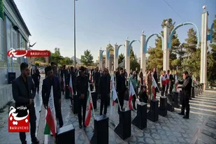 غبارروبی و عطرافشانی مزار مطهر شهدای تویسرکان همزمان با سالروز عملیات مرصاد +تصاویر