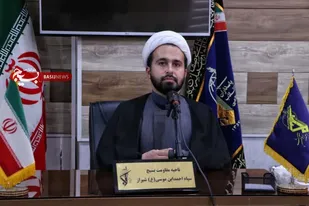 بصیرت، نوری است که راه را برای ما روشن و ما را از گمراهی و انحراف دور می&zwnj;کند