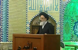 با وقایعی چون &laquo;قرارداد رویتر&raquo; باید با سوءظن در مذاکرات حاضر شد/حجاب، پرچم اسلام و تحکیم دهنده دل مسلمانان