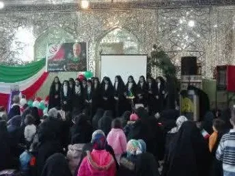 جشن سالروز پیروزی انقلاب اسلامی در جوار آستان مقدس امامزاده احمد خوانسار + تصاویر