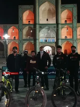 برگزاری دوچرخه سواری و زیارت قبور شهدای گمنام میدان امیرچخماق یزد