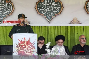 خون مطهر شهدا عزت و اقتدار را برای ما به ارمغان آورد