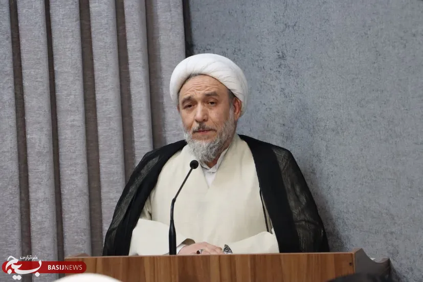 جهاد تبیین راه مقابله با جنگ شناختی دشمن است