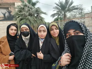 بازدید دانش آموزان دختر کهگیلویه و بویراحمد از مناطق عملیاتی جنوب