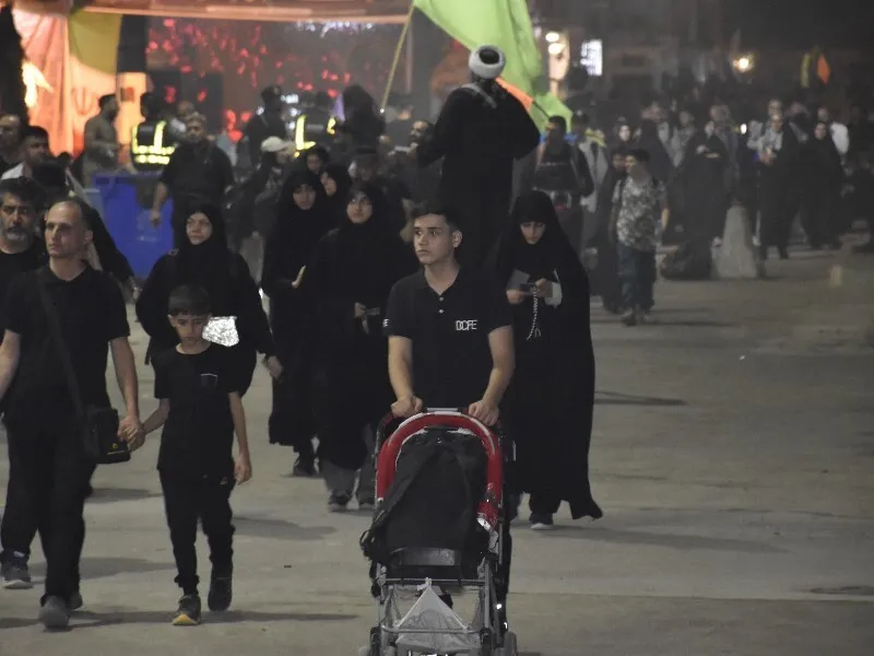 ترددحدود ۱۷۵ هزار زائر اربعین در شبانه‌روز گذشته از مرز مهران