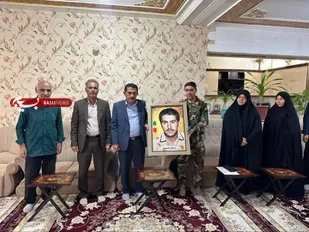 دیدار مسئولان لردگان با خانواده شهید &laquo;بندعلی احمدی&raquo;