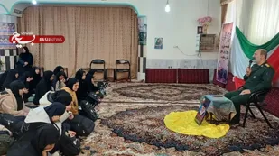 امروز از سوی دشمن نبردی بسیار عظیم برای تغییر باورهای ما شکل گرفته است