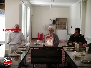 دیدار امام جمعه و فرماندهان ناحیه مقاومت بسیج گناباد با اعضای شورای نگهبان شهرستان