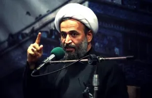 شقی کسی است که به تجربه بی اعتنا باشد