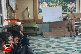 برگزاری جشن میلاد امام علی(ع) و نشست بصیرتی در سپاه میانه