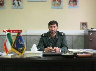 سربازان مکتب شهید سلیمانی کنار کادر درمان و در خدمت مردم
