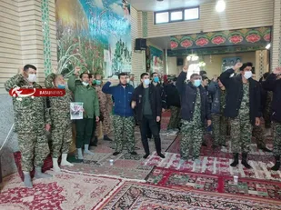 یادواره شهدای منطقه برزاوندشهرستان اردستان باحضور پایوران وبسیجیان گردان 118امام حسین علیه السلام