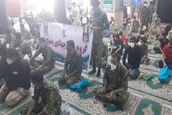 تلاش ۳۰ گروه جهادی مرودشت در راستای رفع محرومیت زدایی است