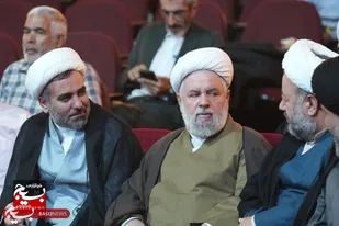 برگزاری آیین تکریم و معارفه مسئول دفتر نمایندگی ولی فقیه در سپاه ناحیه امام حسین (ع)