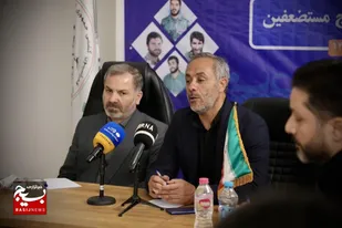پرچم ایران اسلامی توسط ورزشکاران بسیجی در میادین مختلف ورزشی به اهتزار درآمد