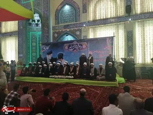 ۳۲ نفر از طلاب حوزه علمیه مراغه به کسوت روحانیت ملبس شدند