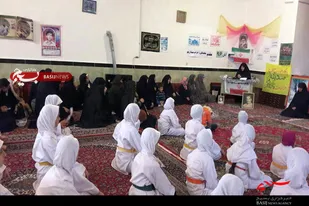 تجلیل از قهرمانان بسیجی تیم کاراته پایگاه صدیقه کبری(س) نهاوند
