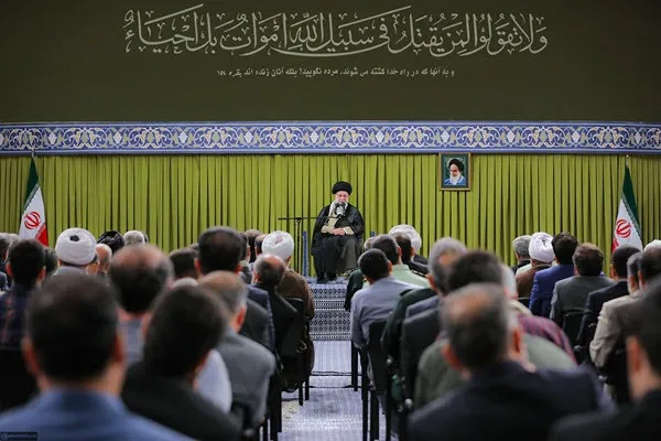 مردم همدان و کرمانشاه نخستین مقابله‌کنندگان با تجزیه طلبان
