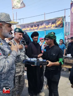 امیر دریادار ایرانی: اربعین به صلح جهانی کمک می کند
