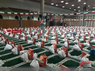 نیازمندان رامسری سرسفره کریم اهل بیت(ع) +تصاویر
