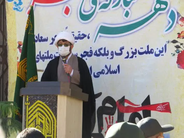 اسلام بیشترین حق را در اداره نظام های اجتماعی به مردم می دهد